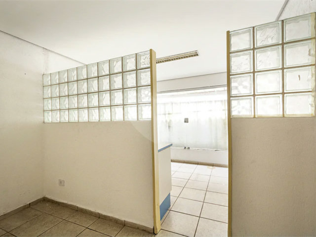 Casa à venda com 3 quartos em Santo Amaro, São Paulo, SP