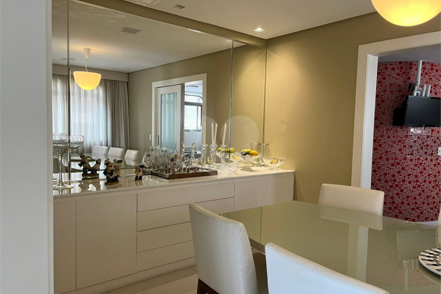Apartamento à venda com 4 suítes em Santana, São Paulo, SP