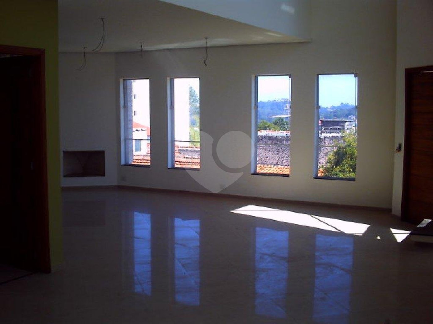 Sobrado à venda com 3 quartos, sendo 1 suíte, em Vila Irmãos Arnoni, São Paulo, SP