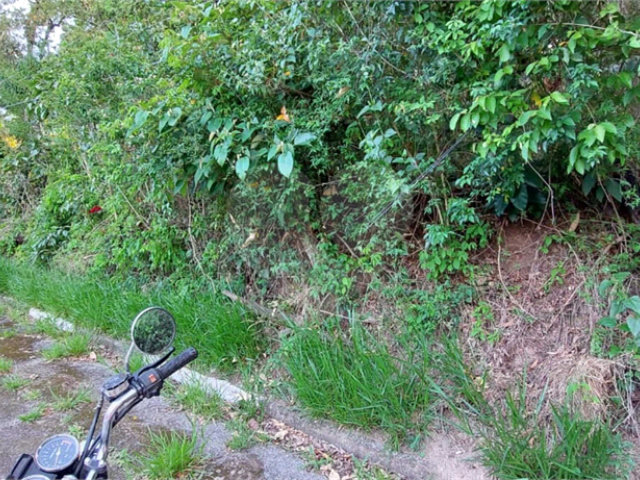 Terreno à venda no condomínio Sausalito, Mairiporã - SP