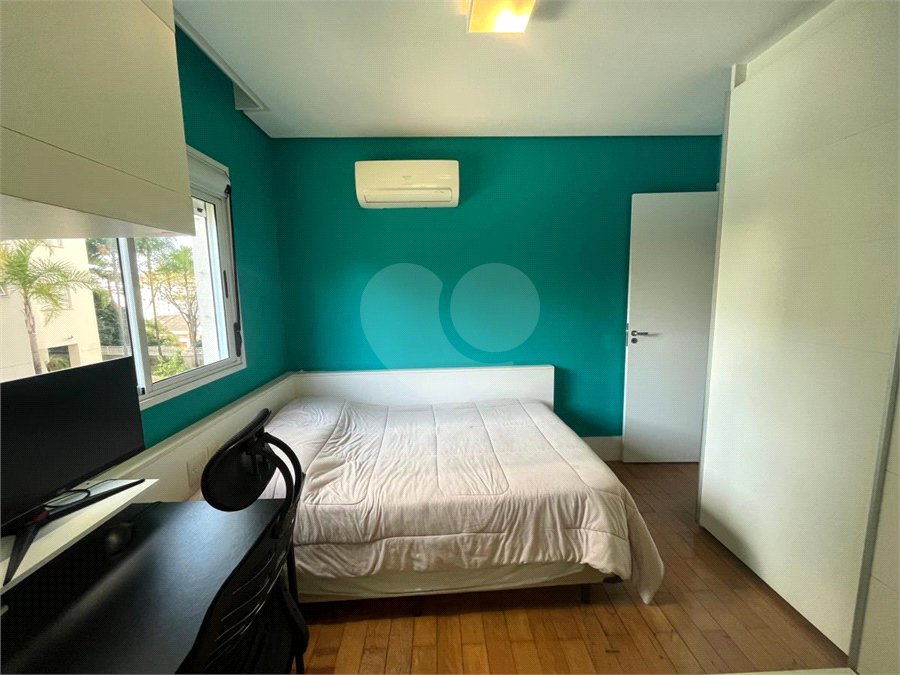 Apartamento à venda com 3 suítes em Vila Mariana, São Paulo, SP