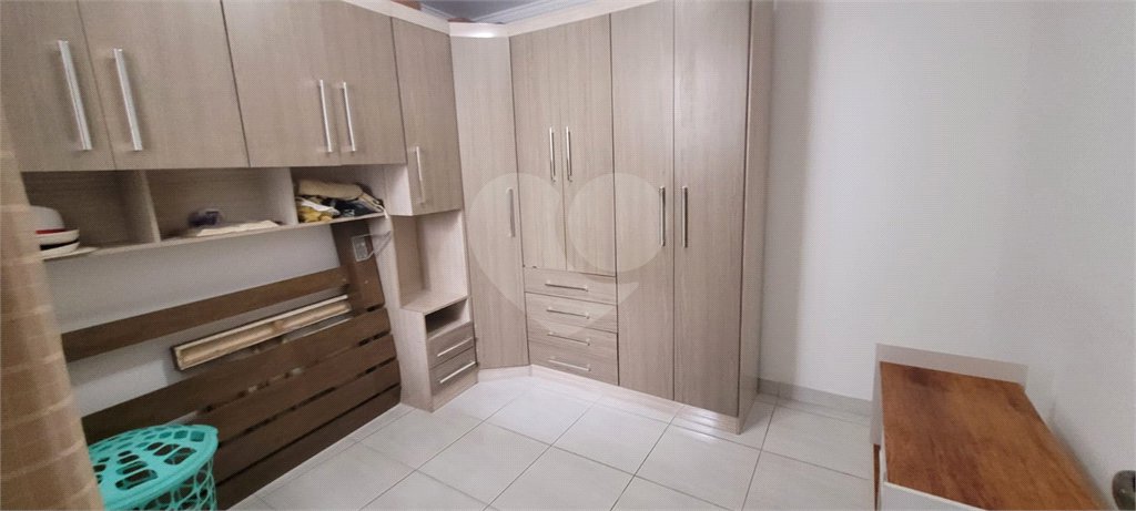 Sobrado à venda com 5 quartos, sendo 1 suíte,  em Jardim Japão, São Paulo, SP