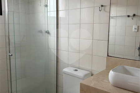 Apartamento à venda com 3 quartos, sendo 1 suíte, no Centro, Suzano, SP