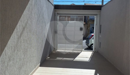 Sobrado à venda com 3 quartos, sendo 1 suíte,  em Parque Boturussu, São Paulo, SP