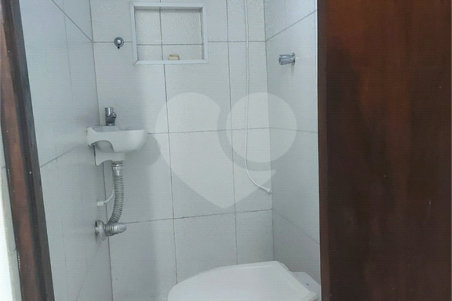 Casa à venda com 4 quartos, sendo 2 suítes, em Vila Prudente, São Paulo, SP