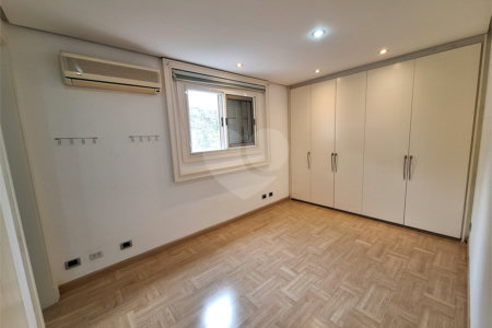 Casa à venda com 4 suítes no condomínio Villagio DI Sopra, São Paulo - SP
