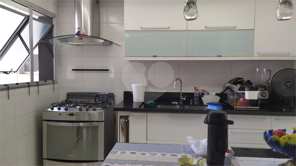 Apartamento à venda com 3 suítes em Jardim Londrina, São Paulo, SP