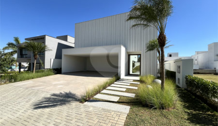 Casa à venda com 4 suítes no condomínio Alphaville Nova Esplanada 3, Votorantim - SP