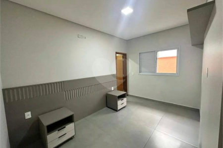 Casa à venda com 3 quartos, sendo 1 suíte, no condomínio Residencial Villa Verona, Sorocaba - SP