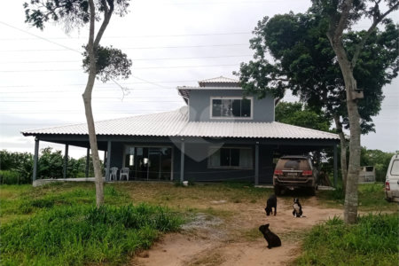 Chácara à venda com 3 quartos, sendo 1 suíte, em Área Rural de São Pedro da Aldeia, São Pedro da Aldeia, RJ