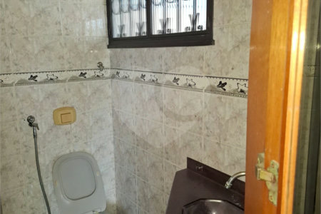 Casa à venda com 3 quartos, sendo 1 suíte, em Campo Grande, Rio de Janeiro, RJ