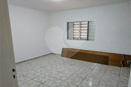 Casa com 185m² , 3 dormitórios , 2 vagas , à venda no Jd. Alzira Franco , em Santo André.