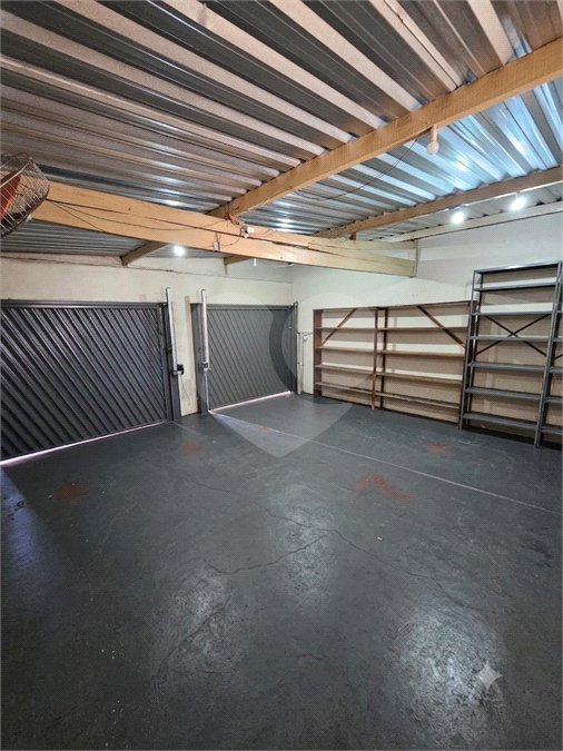Casa à venda ou para alugar com 5 quartos, sendo 1 suíte, no Centro, Salto, SP