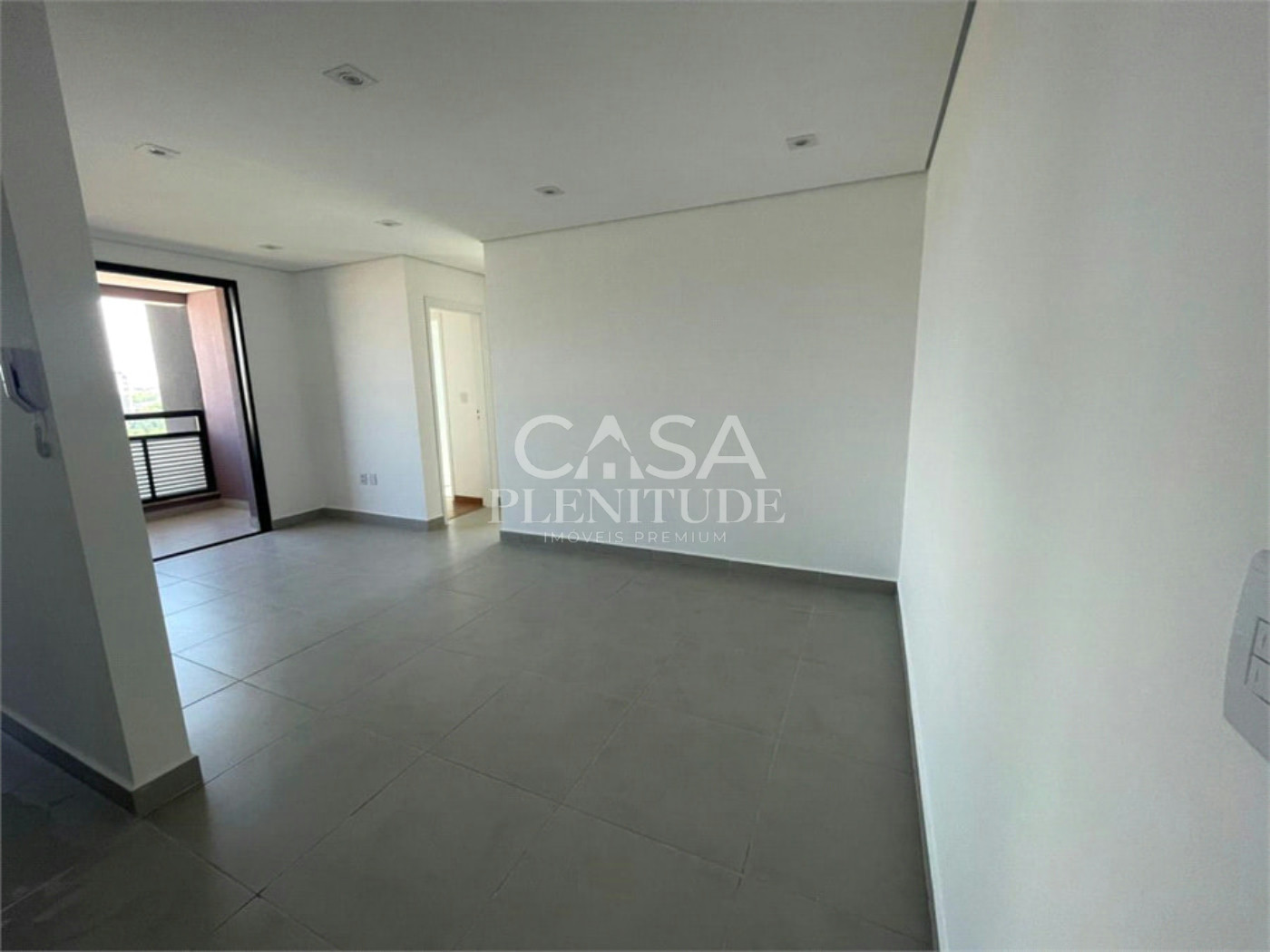 Apartamento para alugar com 2 quartos, sendo 1 suíte,  em Jardim Guarujá, Sorocaba, SP