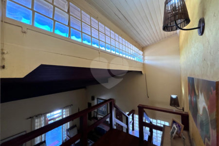 Casa à venda com 5 quartos, sendo 2 suítes,  em Jardim Maristela, Atibaia, SP