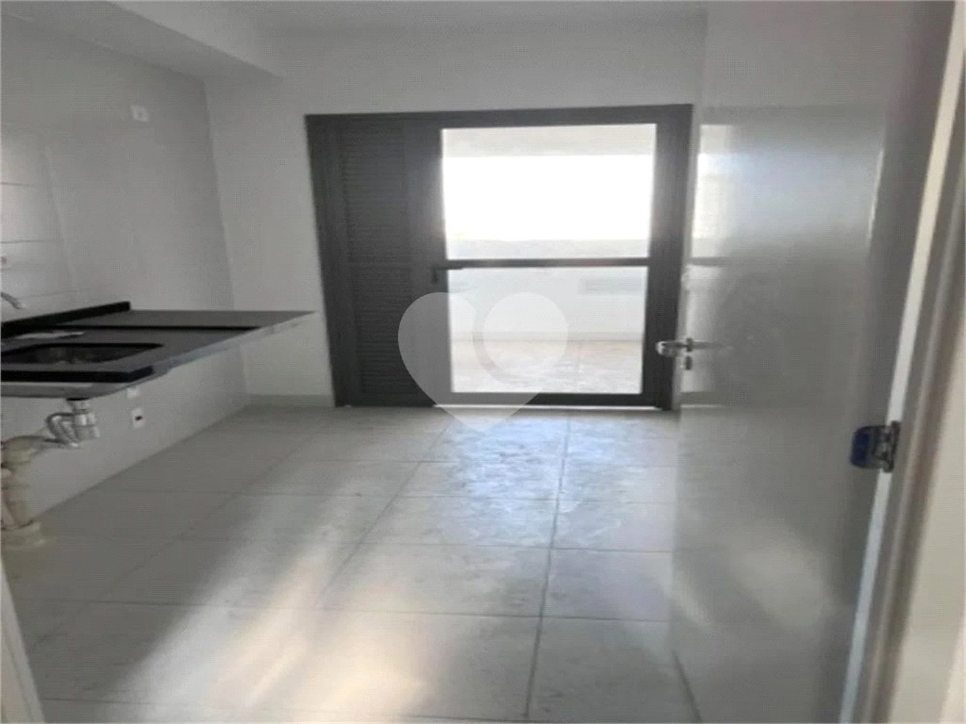 Apartamento à venda com 3 quartos, sendo 1 suíte,  em Vila Independência, São Paulo, SP