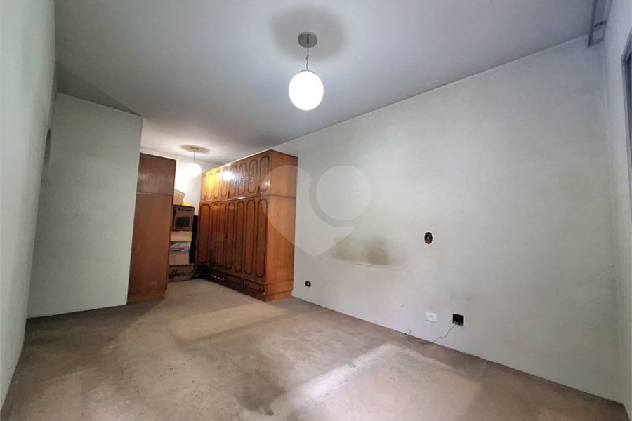 Apartamento com 130 m² , Bairro Saúde