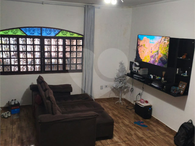 Sobrado à venda com 3 quartos, sendo 1 suíte,  em Pirituba, São Paulo, SP
