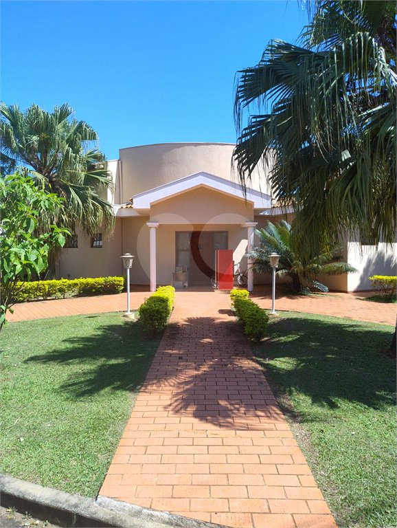 Excelente sobrado no Condomínio Parque Sabará