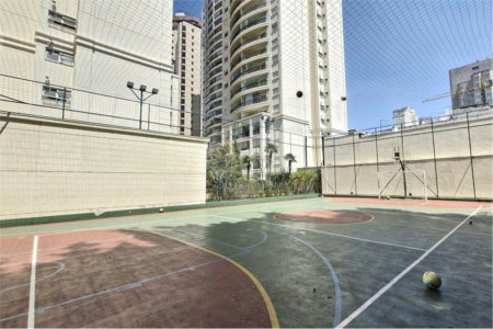 Apartamento à venda com 3 quartos, sendo 1 suíte, em Indianópolis, São Paulo, SP