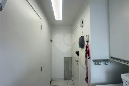 Apartamento à venda com 2 suítes em Vila Andrade, São Paulo, SP