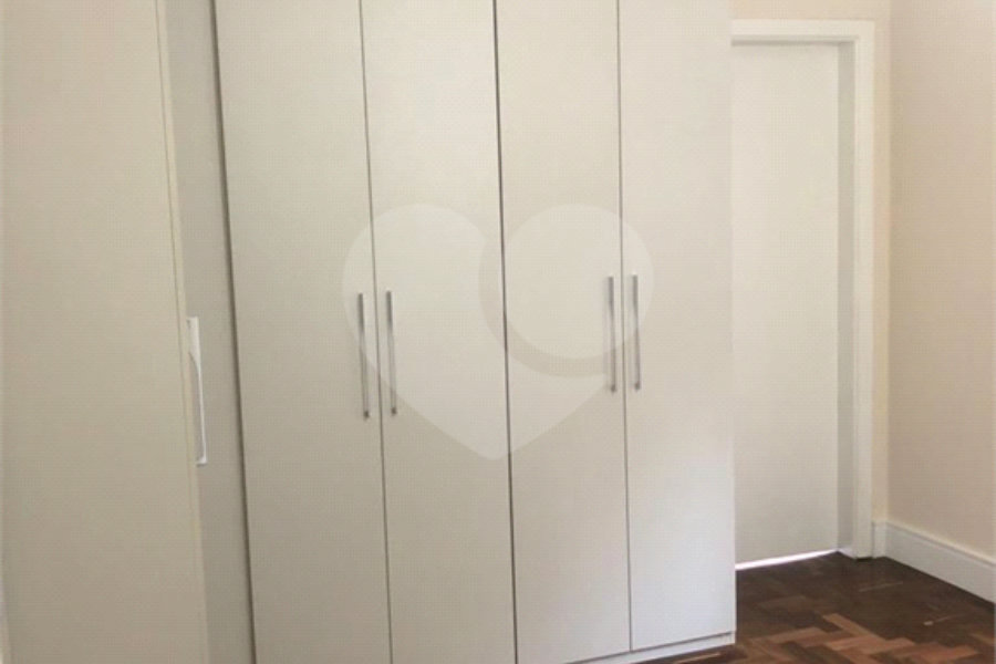 Casa à venda com 4 quartos, sendo 2 suítes,  em Horto Florestal, São Paulo, SP