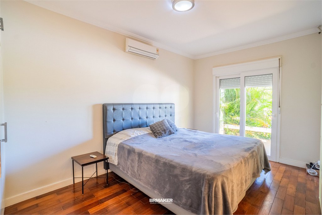 Casa à venda com 3 quartos, sendo 1 suíte,  no condomínio Vinhas da Vista Alegre - Lado Sede, Vinhedo - SP