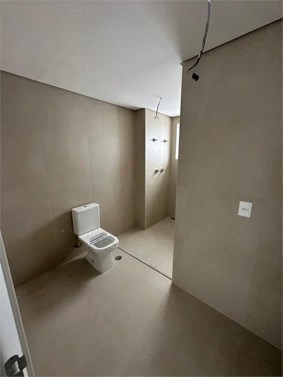 Apartamento à venda com 2 suítes em Jardim Morumbi, São Paulo, SP