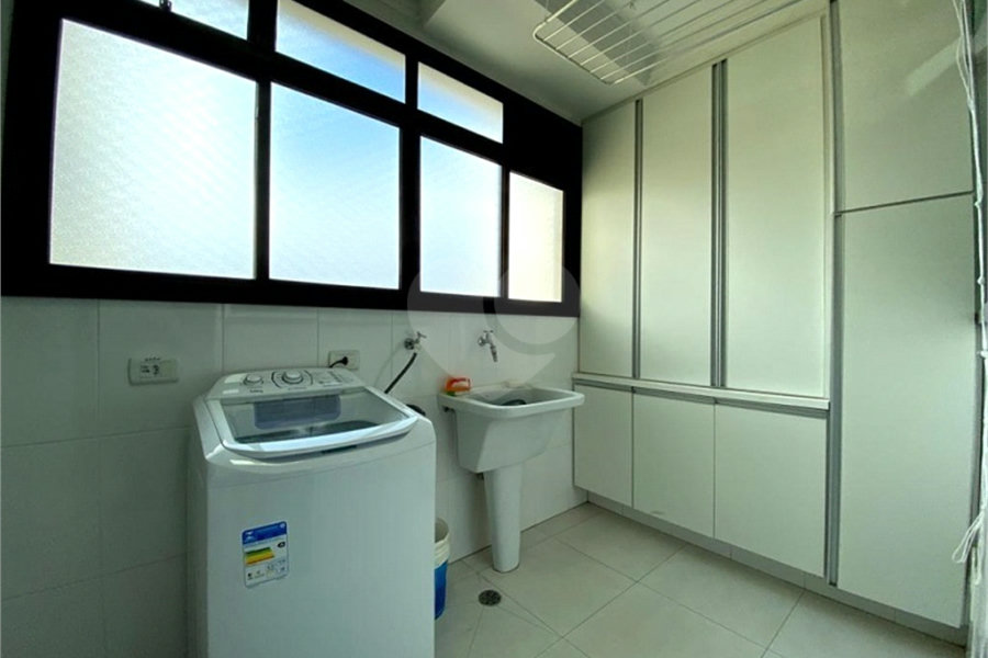 Apartamento à venda com 3 quartos, sendo 1 suíte, em Vila Rosália, Guarulhos, SP
