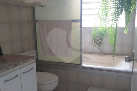Casa à venda com 4 quartos, sendo 3 suítes, no condomínio São Joaquim, Vinhedo - SP