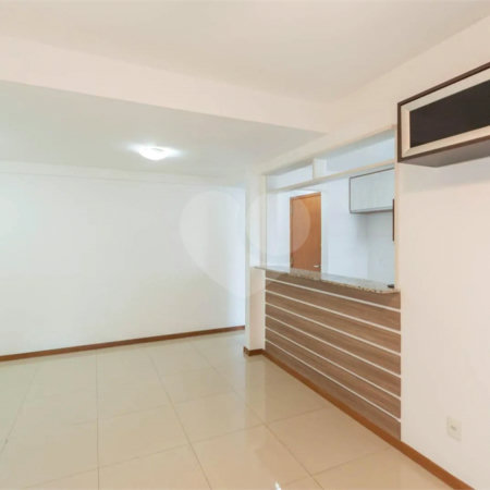 Apartamento à venda com 2 quartos, sendo 1 suíte, em Tijuca, Rio de Janeiro, RJ