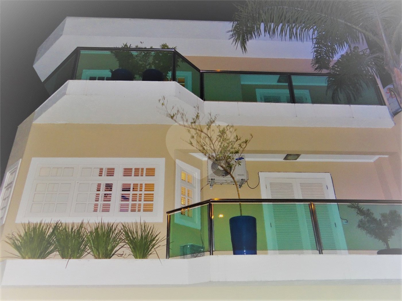 Casa à venda com 4 suítes em Jardim Floresta, São Paulo, SP