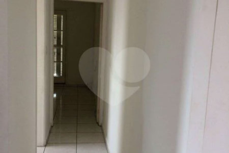 Casa à venda com 2 quartos em Vila Medeiros, São Paulo, SP