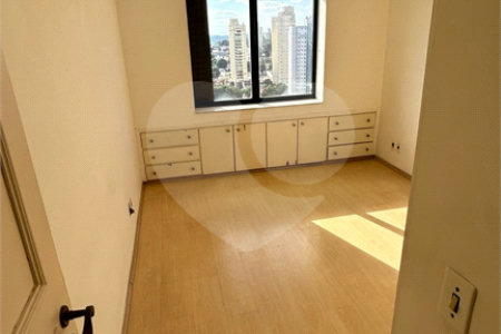 Apartamento à venda com 3 quartos, sendo 1 suíte, no Centro, Jundiaí, SP