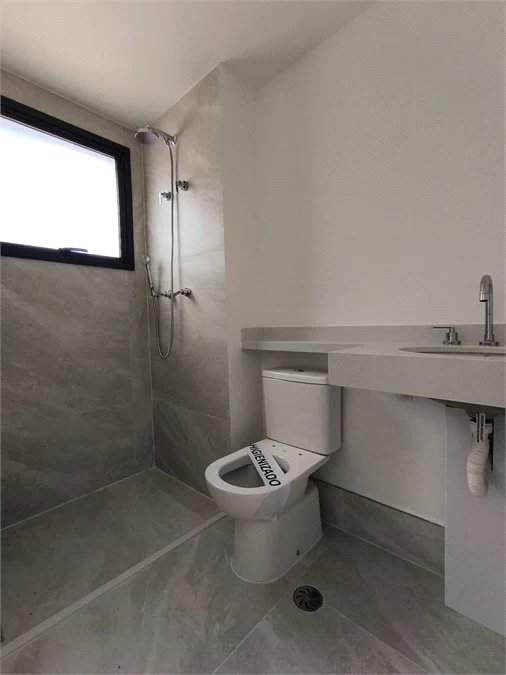 Apartamento à venda ou para alugar com 3 suítes em Água Branca, São Paulo, SP