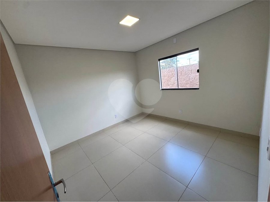 Casa à venda com 2 quartos em Jardim Nova Ponta Porã, Ponta Porã, MS