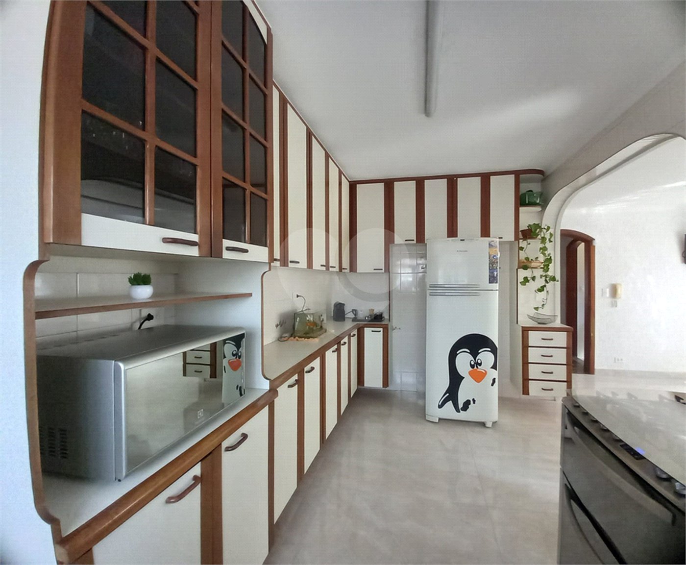 Sobrado à venda com 4 quartos, sendo 1 suíte, em Tremembé, São Paulo, SP