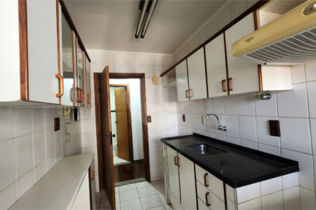 Apartamento à venda com 2 quartos no Centro, Araraquara, SP