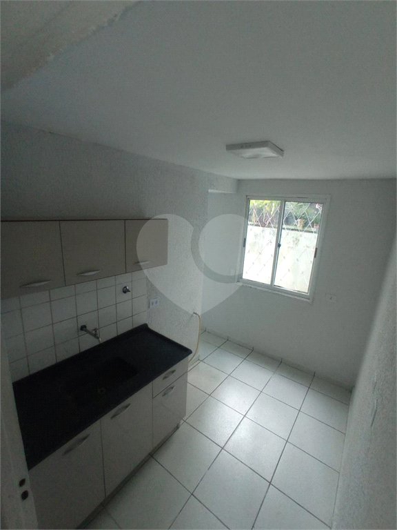 Apartamento à venda com 2 quartos em Jardim Aeroporto III, Mogi das Cruzes, SP