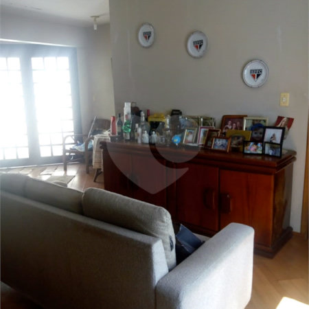 Casa Térrea à venda com 3 quartos, sendo 1 suíte,  em Jardim Prudência, São Paulo, SP