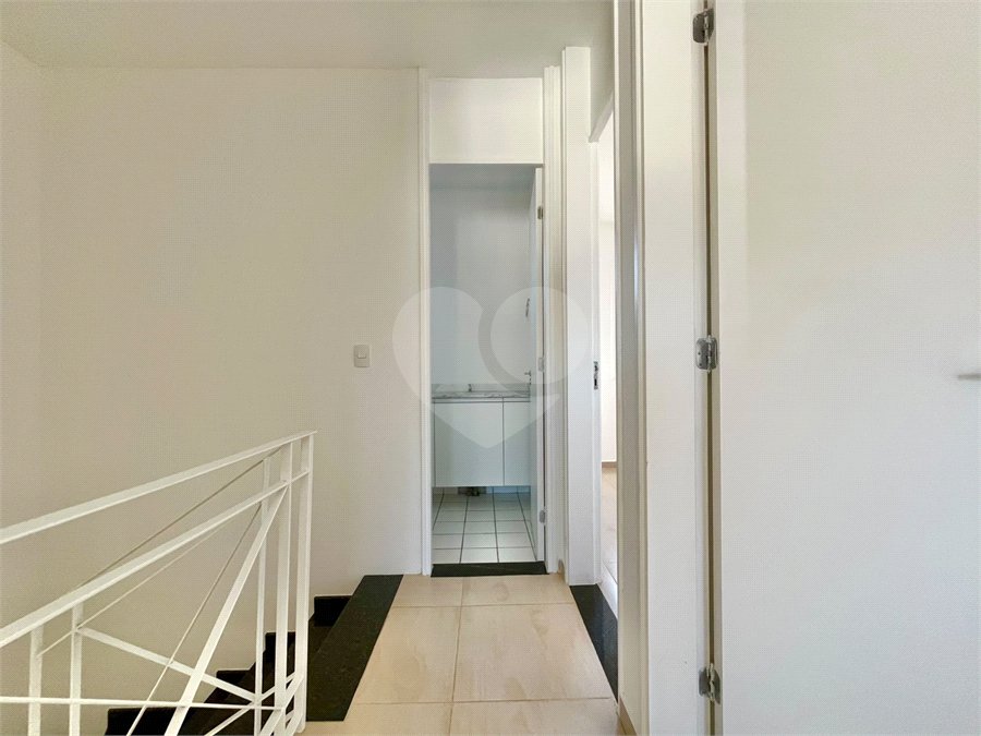 Casa à venda com 3 quartos no condomínio Residencial Villa Flora, Votorantim - SP