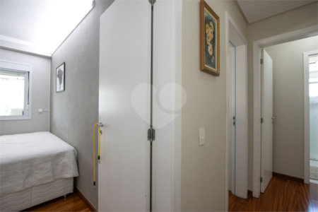 Apartamento à venda com 4 quartos, sendo 3 suítes,  em Vila Romana, São Paulo, SP