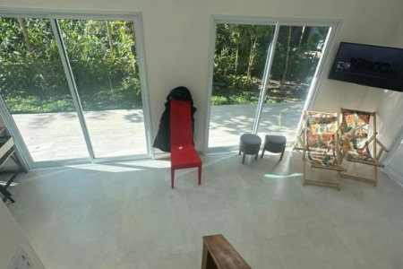 Sobrado com 3 dormitórios à venda, 269 m² por R$ 1.280.000,00 - Sertão do Camburi - São Sebastião/SP