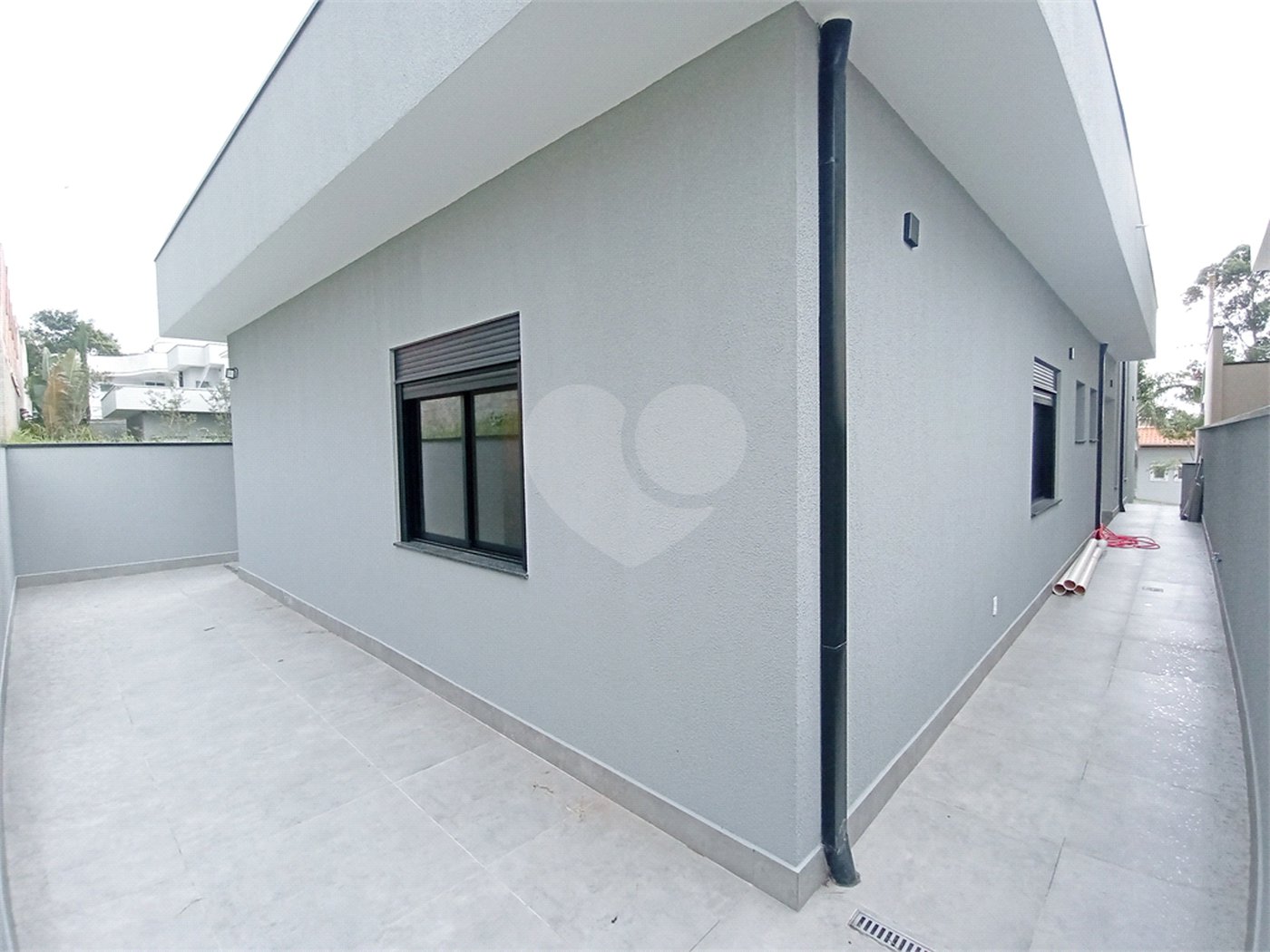 Casa à venda com 3 suítes no condomínio Vita Verdi, Valinhos - SP