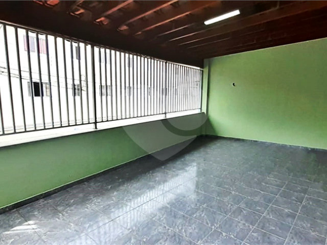 Sobrado à venda com 4 quartos, sendo 2 suítes,  em Vila Maria, São Paulo, SP