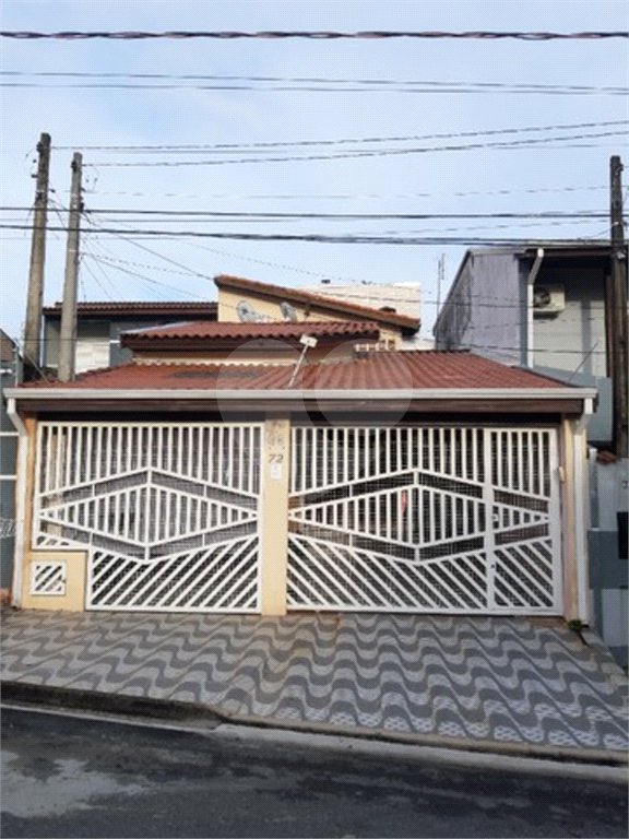 Casa à venda com 2 quartos, sendo 1 suíte, em Altos de Votorantim, Votorantim, SP