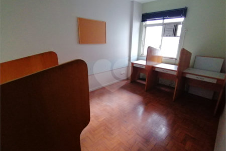 Sala comercial para venda ou locação na Bela Vista