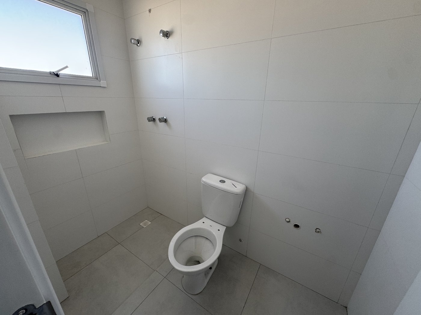 🏢 Cobertura Alto Padrão – Residencial Safira – Guilhermina – Praia Grande