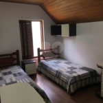Casa à venda com 3 quartos, sendo 1 suíte, no condomínio Lago Azul, Araçoiaba da Serra - SP
