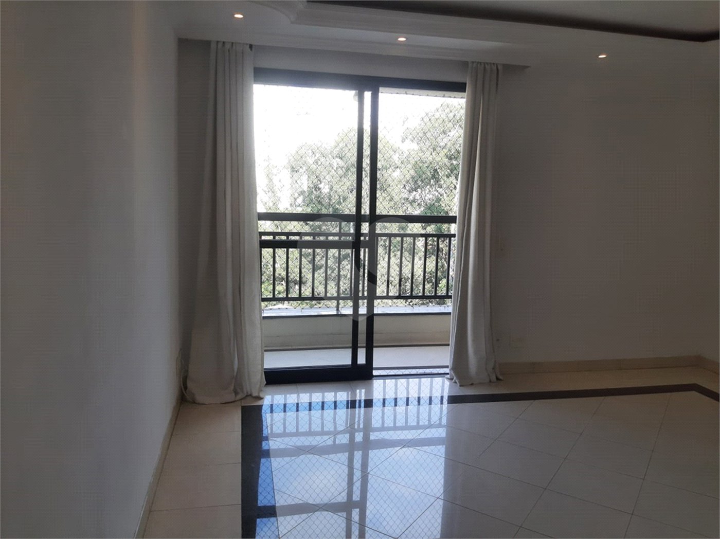 Apartamento à venda com 3 quartos, sendo 1 suíte,  em Santana, São Paulo, SP